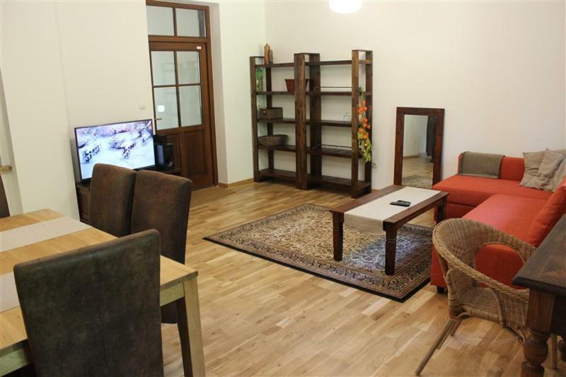 Willa Widok - Apartament Naleczow Bagian luar foto